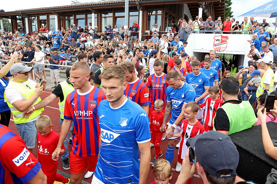 Freundschaftsspiel Hoffenheim gegen Heidenheim in Brackenheim Freundschaftsspiel Hoffenheim gegen Heidenheim in Brackenheim