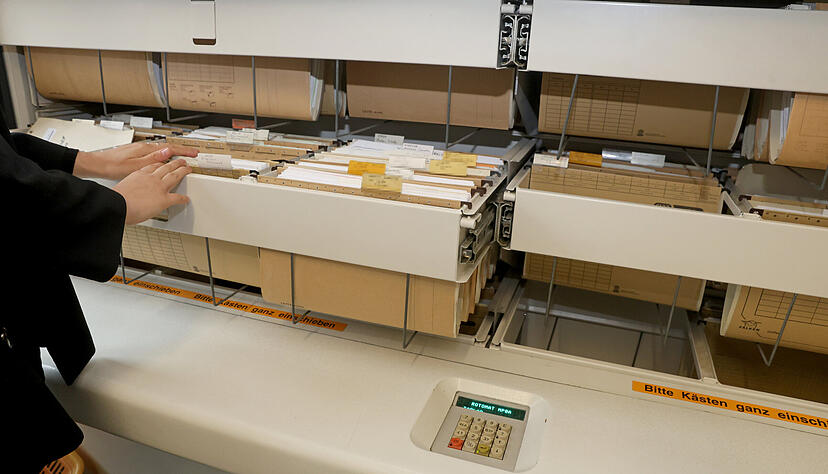 Bis Ende 2025 sollen alle Justizvollzugsanstalten in Baden-Württemberg ihre Unterlagen elektronisch verwalten. Das plant das Ministerium der Justiz und für Migration. Bis Ende 2025 sollen alle Justizvollzugsanstalten in Baden-Württemberg ihre Unterlagen elektronisch verwalten. Das plant das Ministerium der Justiz und für Migration.