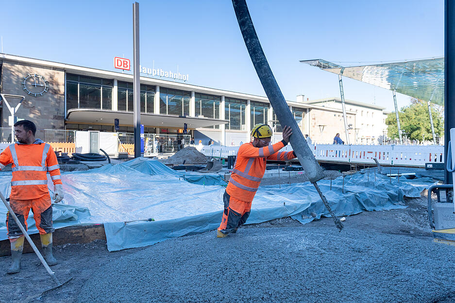 Die Bauarbeiten laufen auf Hochtouren.