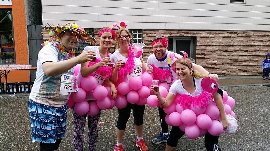 Flamingos auf der Strecke: Elisabeth Sch&auml;ffler und ihre Gruppe waren kreativ unterwegs.