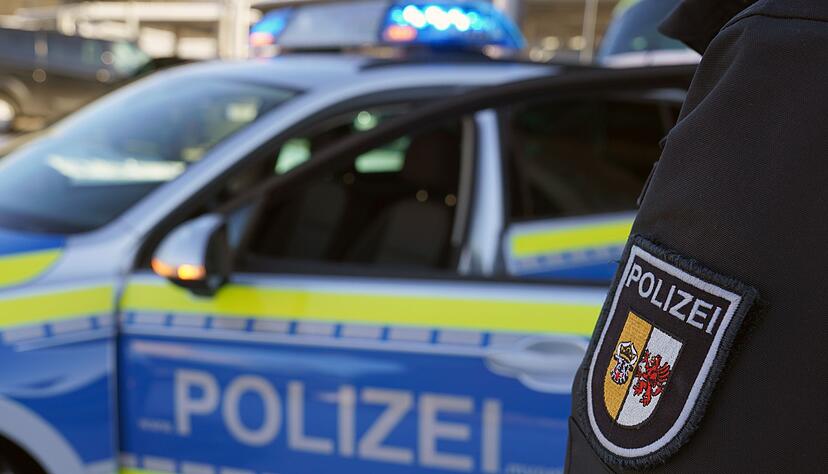 In einer Wohnung urden die Leichen einer Mutter und ihrer Tochter entdeckt. (Symbolbild)