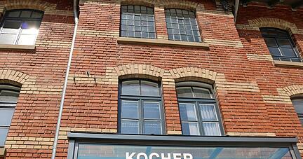 Der Geb&auml;udekomplex rund um die historische rote M&uuml;hle in Ernsbach ist in eineinhalb Jahren zu einem spannenden Erlebnisort umgebaut worden.
Fotos: Ralf Reichert