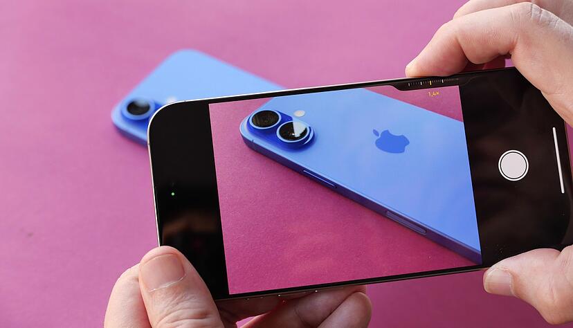 Die neue Kamerasteuerung ist nicht nur Auslöseknopf, sondern erlaubt noch die Steuerung vieler weiterer Funktionen der Kamera. Die neue Kamerasteuerung ist nicht nur Auslöseknopf, sondern erlaubt noch die Steuerung vieler weiterer Funktionen der Kamera.