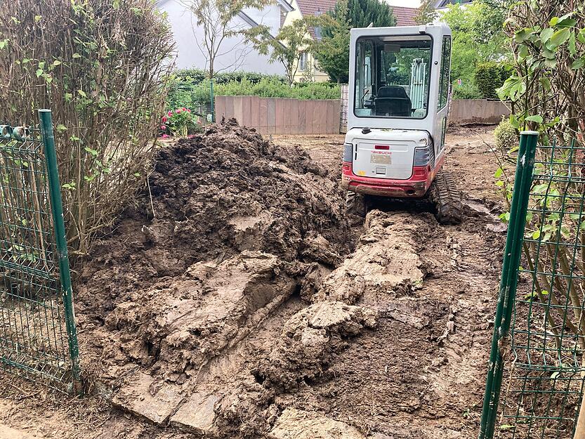 Aufräumen in Gemmingen nach dem Unwetter: Schlamm und Dreck muss weg