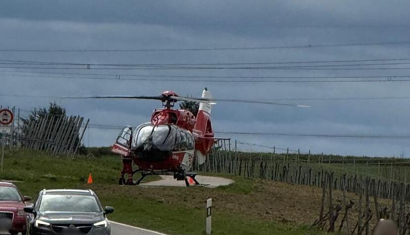 In Talheim ist ein Rettungshubschrauber gelandet. In Talheim ist ein Rettungshubschrauber gelandet.