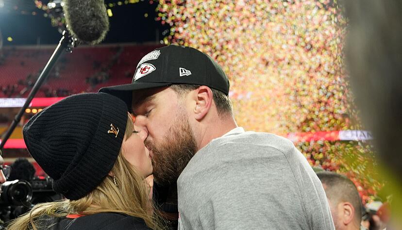 Sie trauen sich: Taylor Swift und Travis Kelce sind verlobt. (Archivbild)