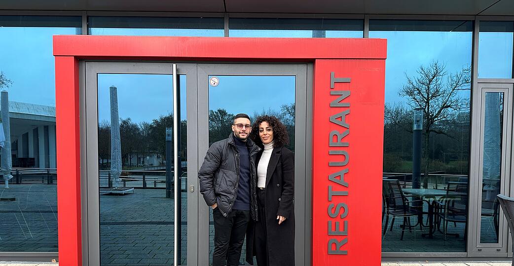 Die neuen Betreiber des Kurhaus-Restaurants: Dimitrios und seine Frau Sandra Babanatsas