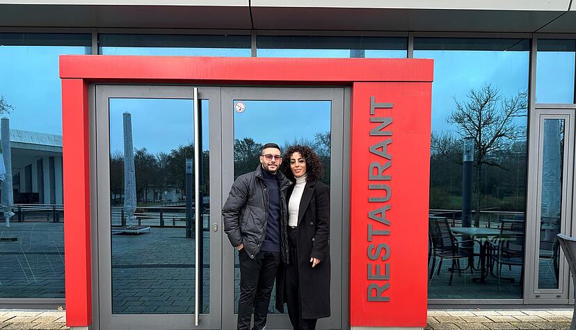 Die neuen Betreiber des Kurhaus-Restaurants: Dimitrios und seine Frau Sandra Babanatsas