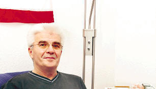 Der Öhringer Heinz Pfeifer half seinem Bruder Horst, dessen Restaurants in New Orleans durch das Hochwasser beschädigt wurden. (Foto: Jens Dierolf) Der Öhringer Heinz Pfeifer half seinem Bruder Horst, dessen Restaurants in New Orleans durch das Hochwasser beschädigt wurden. (Foto: Jens Dierolf)