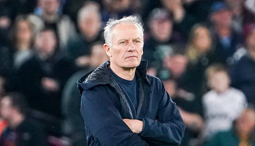Freiburgs Trainer Christian Streich (58) hört zum Saisonende nach 29 Jahren beim SC Freiburg auf.
