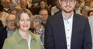 Ina Krone oder Jens M&uuml;ller? Wer k&uuml;nftig das Pfedelbacher Rathaus leitet, entscheiden die W&auml;hler bei der Stichwahl am kommenden Sonntag.