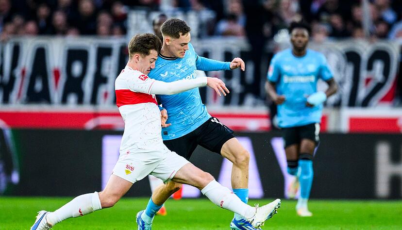 In der Bundesliga holte der VfB Stuttgart einen Punkt gegen Bayer Leverkusen.