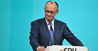 Bundeskanzler Friedrich Merz beim CDU-Bundesparteitag. Der Pinocchio-Kommentar eines Heilbronners sorgt f&uuml;r Aufsehen.