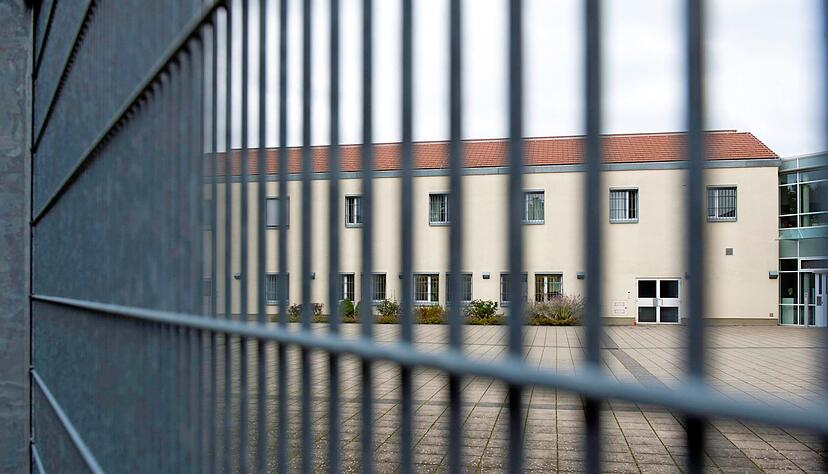 Liegt bei einem Straftäter eine Suchtmittelabhängigkeit vor, kann er in den Maßregelvollzug, wie auf dem Foto in Weinsberg, überstellt werden.
Foto: Archiv/Berger