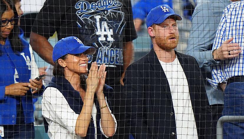 Beim Spiel der L.A. Dodgers gegen die Toronto Blue Jays hatten Harry und Meghan deutlich ihre Unterstützung für das Team aus Los Angeles gezeigt. (Archivbild) Beim Spiel der L.A. Dodgers gegen die Toronto Blue Jays hatten Harry und Meghan deutlich ihre Unterstützung für das Team aus Los Angeles gezeigt. (Archivbild)