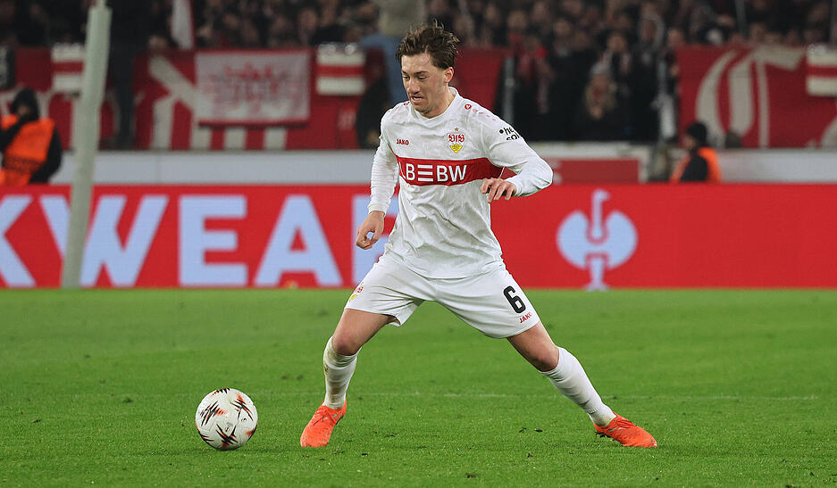 Angelo Stiller: Dirigierte den VfB Stuttgart 38 Minuten lang, dann ließen Stiller und alle anderen nach. Note: 4 Angelo Stiller: Dirigierte den VfB Stuttgart 38 Minuten lang, dann ließen Stiller und alle anderen nach. Note: 4