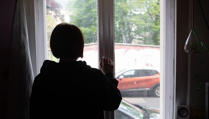 Kinder haben nach Experteneinsch&auml;tzung in der Pandemie besonders unter Einsamkeit gelitten (Symbolbild).