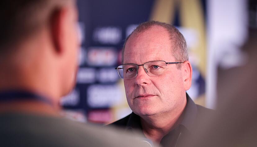 SCM-Geschäftsführer Marc-Henrik Schmedt will die Meisterschale zurück nach Magdeburg holen. (Archivbild) SCM-Geschäftsführer Marc-Henrik Schmedt will die Meisterschale zurück nach Magdeburg holen. (Archivbild)