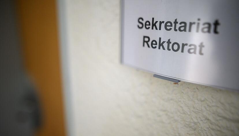 Die Schulleiter im S&uuml;dwesten sind einer Studie zufolge von ihrem Job psychisch belastet. (Archivbild)