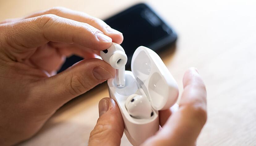 Airpod verloren? Kein Problem! In wenigen Schritten l&auml;sst sich ein gekaufter Ersatz verbinden.