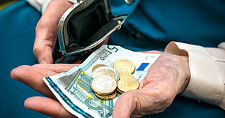 Immer mehr Menschen haben zu wenig Geld.