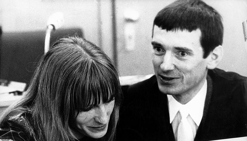 Schon w&auml;hrend des Kaufhaus-Brandstifter-Prozesses vertritt Otto Schily Gudrun Ensslin. Er wird sp&auml;ter auch in Stammheim ihr Verteidiger sein. (Archivbild)