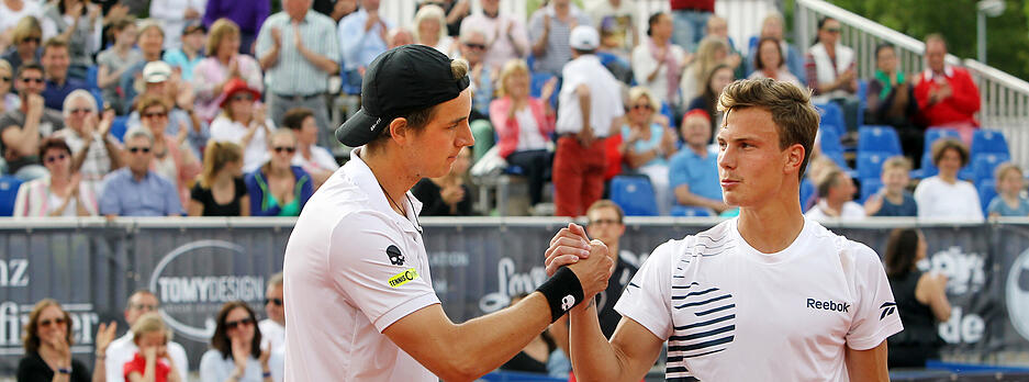 2014: Jan-Lennard Struff (links) hat das erste Endspiel beim Neckar-Cup gegen Marton Fucsovics gewonnen.