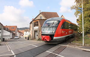 Im Probebetrieb fuhren 2015 moderne Züge auf der Strecke, einen Regelverkehr hat es aber schon lange nicht mehr gegeben. Im Probebetrieb fuhren 2015 moderne Züge auf der Strecke, einen Regelverkehr hat es aber schon lange nicht mehr gegeben.