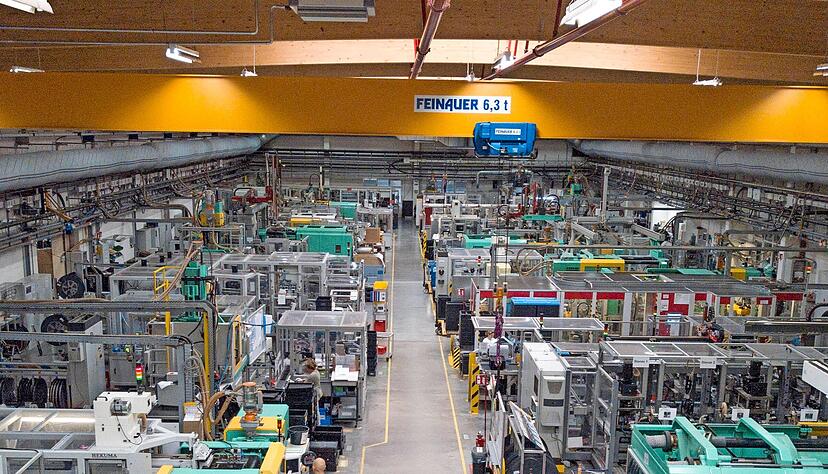 Iwis Mechatronics, den meisten wohl eher als Soehnergroup bekannt, ist mit rund 690 Mitarbeitern der größte Arbeitgeber im Leintal.
Foto: Iwis