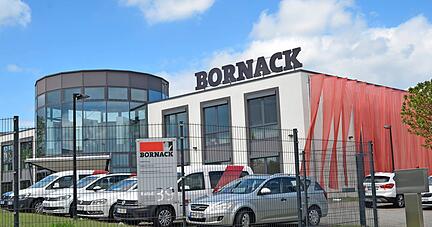 Weltmarktf&uuml;hrer in Sachen Sicherungstechnik &minus; wer irgendwo an einem Kletterseil h&auml;ngt, tut dies mit hoher Wahrscheinlichkeit an einem der Firma Bornack.