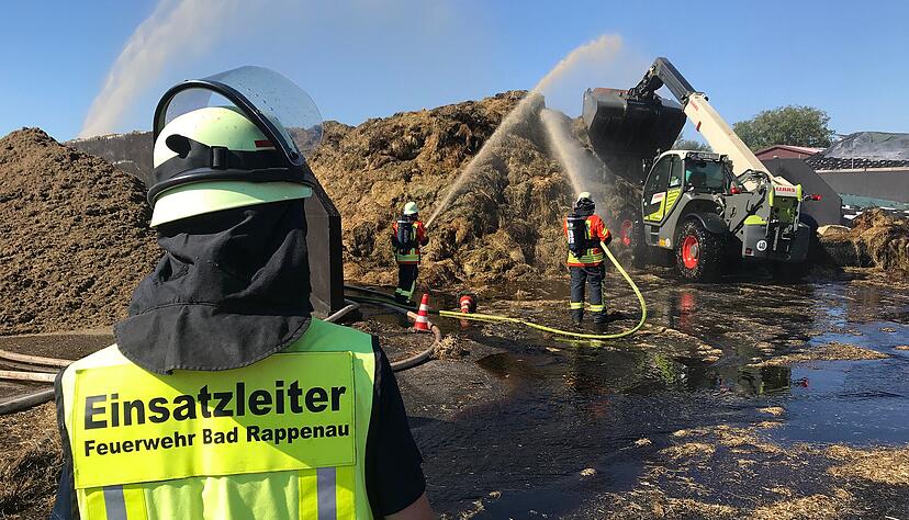 Brand auf Hof in Bad Rappenau - Tag 2
