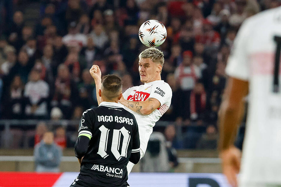 Ramon Hendriks: Ein Fels in der Brandung. Wenn Celta Vigo nur ansatzweise in Tornähe kam, war Hendriks beim VfB Stuttgart da. Er sorgt in der Abwehr für Sicherheit beim VfB und Frust bei den Spaniern. Gute Absicherung bei Kontern und jede gefährliche Situation entschärft. Note: 1,5