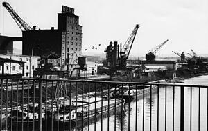 Die Lage am Neckar brachte über die Jahrhunderte Vorteile für die wirtschaftliche Situation Heilbronns. Foto: HSt-Archiv Die Lage am Neckar brachte über die Jahrhunderte Vorteile für die wirtschaftliche Situation Heilbronns. Foto: HSt-Archiv