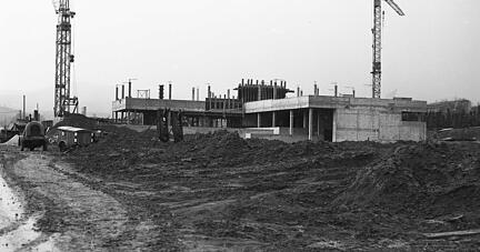 5,2 Millionen Mark kostete das Rathaus in den "Brühlwiesen". Vier Tage wurde die Einweihung im August 1976 gefeiert.