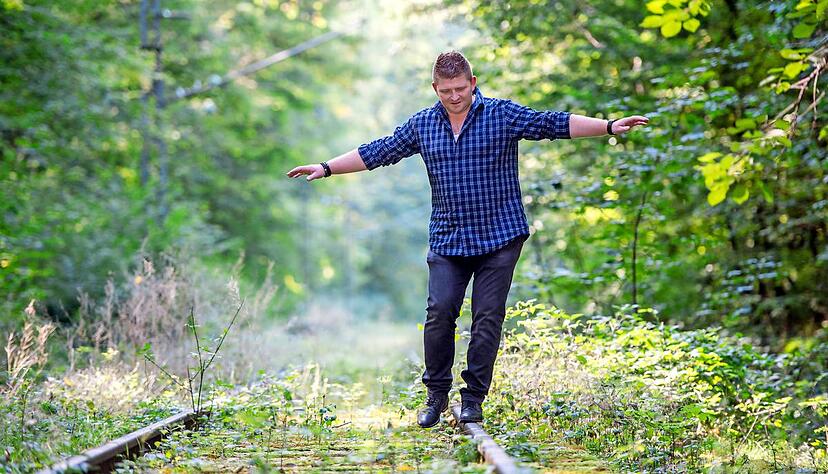 Er h&auml;lt die Balance: Johannes Hirth aus Bad Friedrichshall-Kochendorf. Foto: Mario Berger