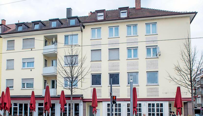 Ungewisse Zukunft f&uuml;r den Barf&uuml;&szlig;er an der Heilbronner Allee: Die fr&uuml;heren Betreiber aus Ulm und der neue Inhaber streiten sich mittlerweile vor Gericht. Die ehemaligen Mitarbeiter warten auf ihren Lohn.
Fotos: Mario Berger