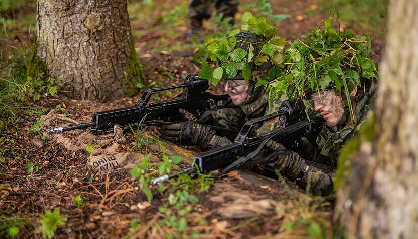 IHK-Pr&auml;sident und Ex-&laquo;Zivi&raquo; Henner Pasch will im Ernstfall helfen und hat sich nachtr&auml;glich zur Bundeswehr gemeldet