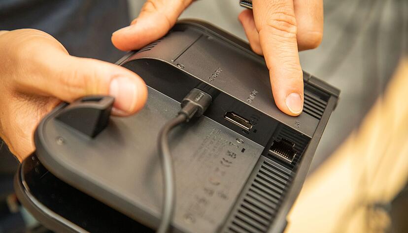 Das Switch-2-Dock bringt einen LAN-Port mit, kann also per Kabel ans Netzwerk angeschlossen werden.