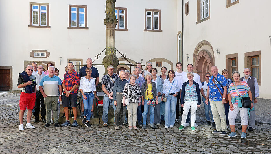 Bei einer F&uuml;hrung gibt es f&uuml;r die Gruppe spannende Einblicke.