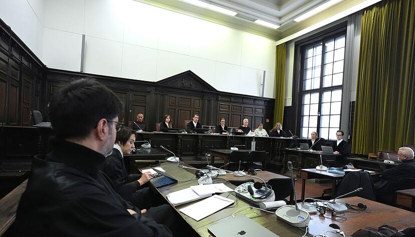 82 Verhandlungstage sind bis Mitte Dezember bereits anberaumt.