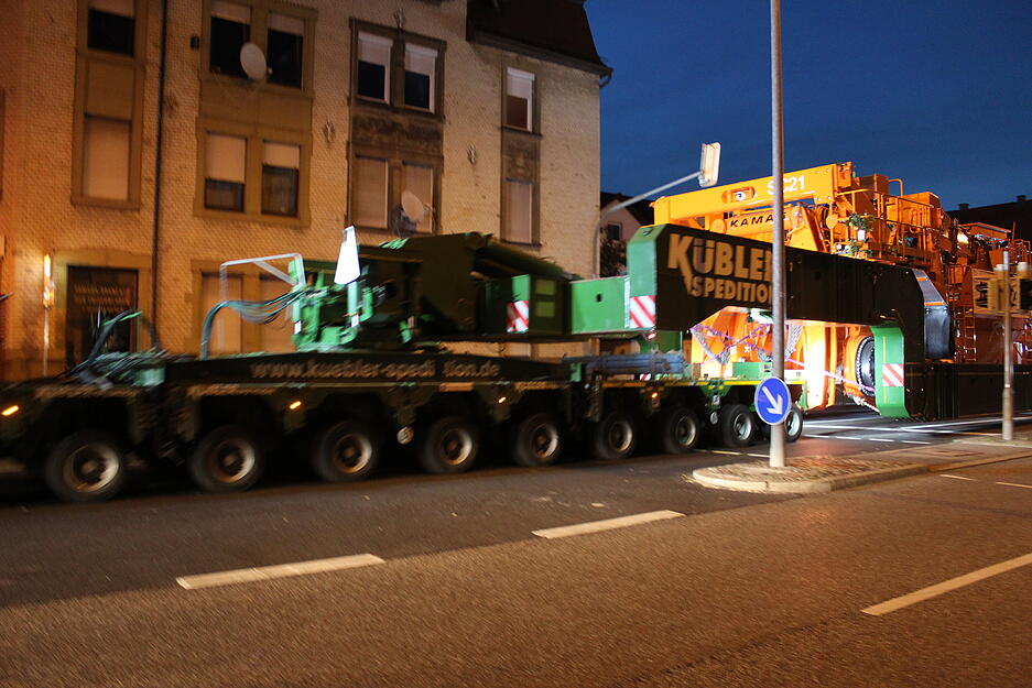 Schwertransport durch die Region