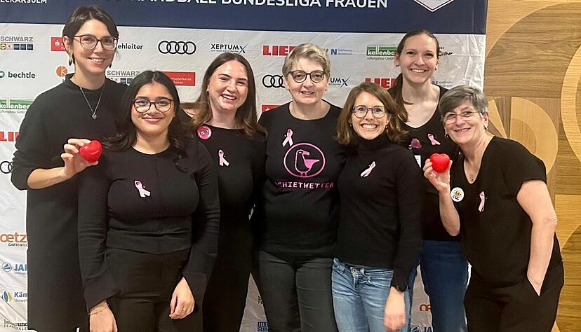Bereits zum dritten Mal ist ein Team des SLK-Brustkrebszentrums vor Ort in der Ballei. Die Medizinerinnen machen auf das Thema Brustkrebs, die Vorsorge und Behandlungsm&ouml;glichkeiten aufmerksam und werben um Spenden.