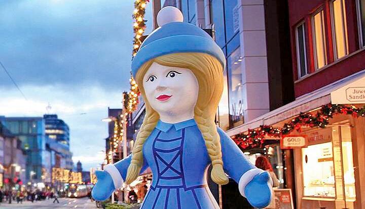 Woerner dekorierte auch den Heilbronner Weihnachtsmarkt.
Foto: Woerner Woerner dekorierte auch den Heilbronner Weihnachtsmarkt.
Foto: Woerner