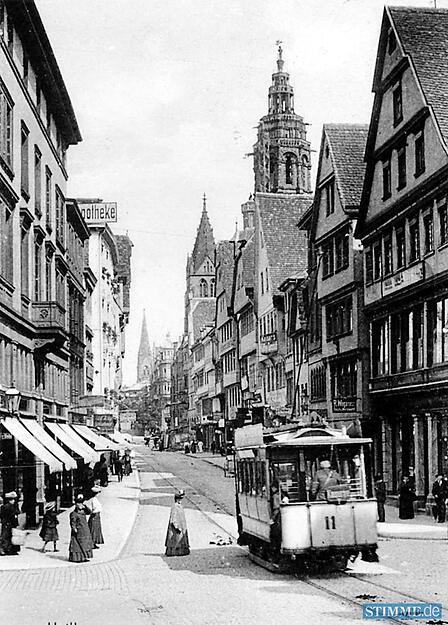 1910 beherrscht die Stra&szlig;enbahn, liebevoll Spatzenschaukel genannt, die Kaiserstra&szlig;e in Heilbronn.