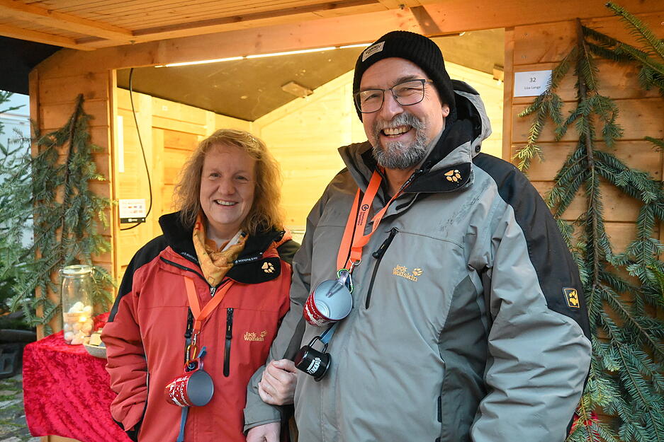 Weihnachtsmarkt am Kloster Schöntal eröffnet. Weihnachtsmarkt am Kloster Schöntal eröffnet.