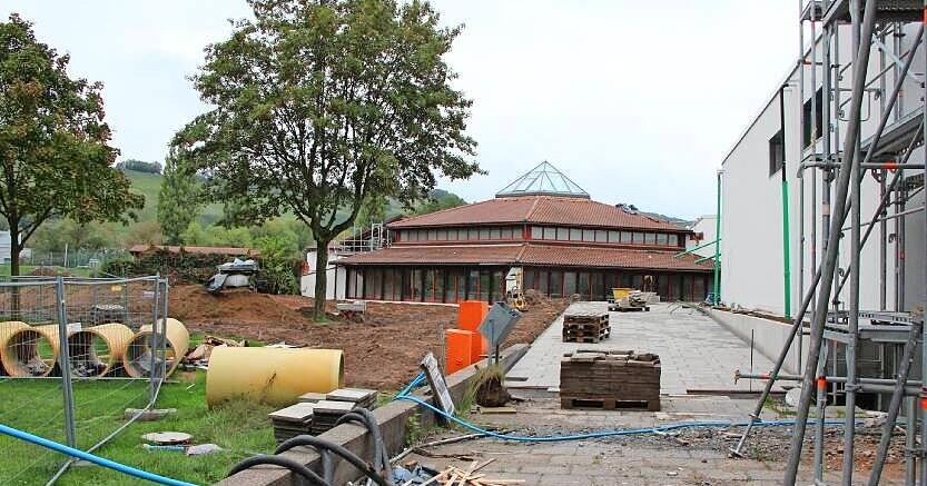 Brine bath construction site in Niedernhall: Over 200 visitors attend the ...