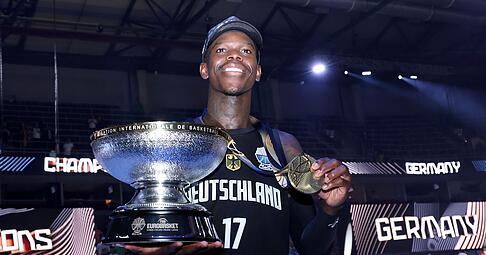 Dennis Schröder entschied am Ende das EM-Finale gegen die Türkei.