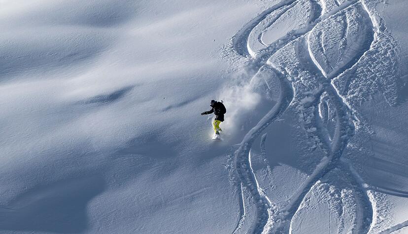 Frischer Neuschnee sorgt für beste Bedingungen. Frischer Neuschnee sorgt für beste Bedingungen.