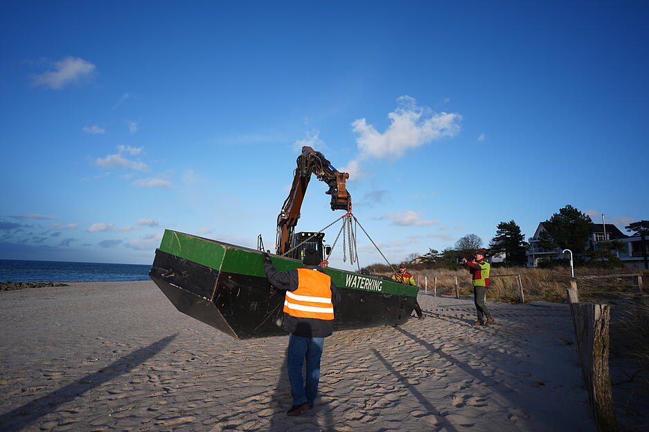 Der Bagger wurde bereits am Mittwoch (25. M&auml;rz) geliefert.