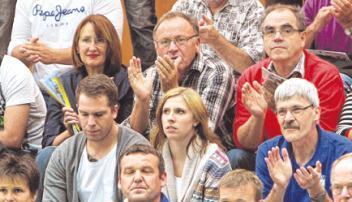 Die Ballei war am Turnier-Samstag sehr gut besucht. Die Ballei war am Turnier-Samstag sehr gut besucht.